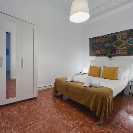 Stay U-Nique Apartments Casanova Barcelona Exterior photo